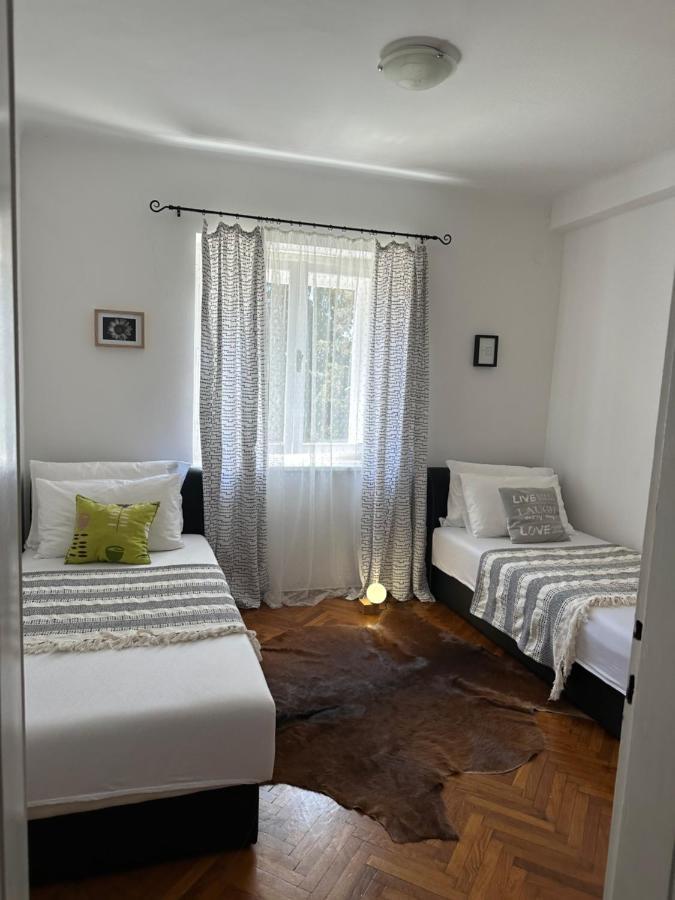Cosy Family Apartment Marina Kastela Near Airport Luaran gambar