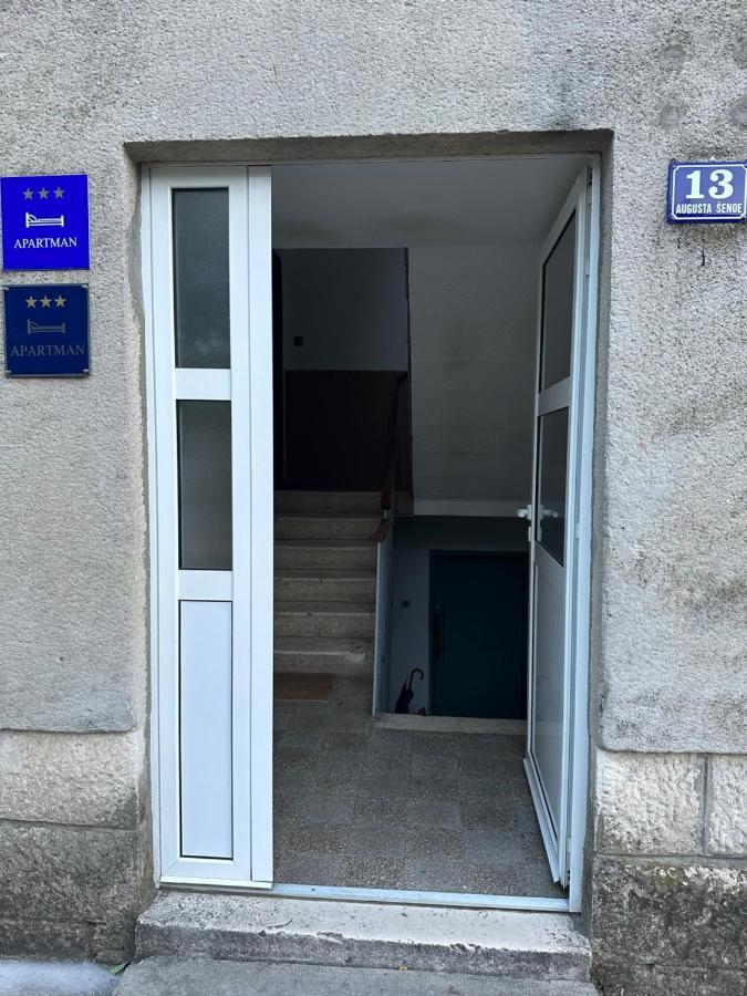 Cosy Family Apartment Marina Kastela Near Airport Luaran gambar